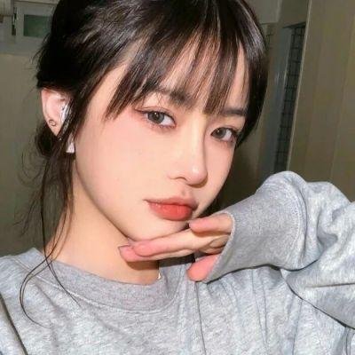 金发美人